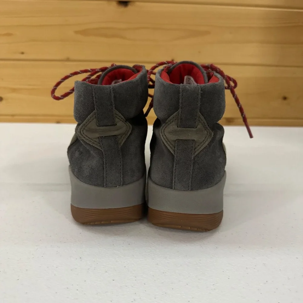 Timberland Womens Size 9 Gray‎ Nubuck Leather Lace Up Ankle Hiking Boots A3219